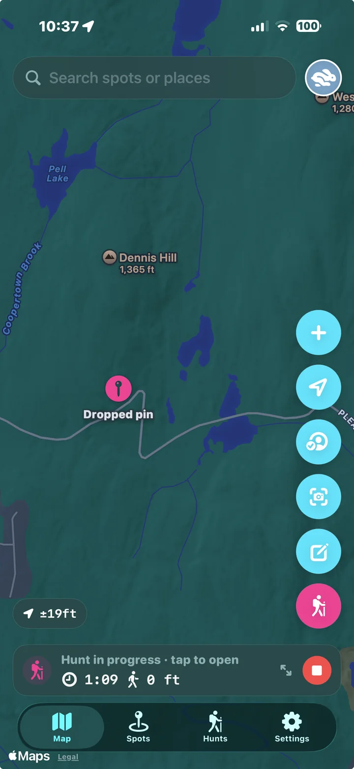 Offline topographic map with a dropped pin and a hunt in progress